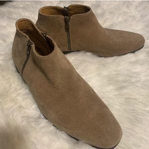 ALDO KHAKI SUEDE ANKLE BOOT, GREAT 4 SPRING & FALL